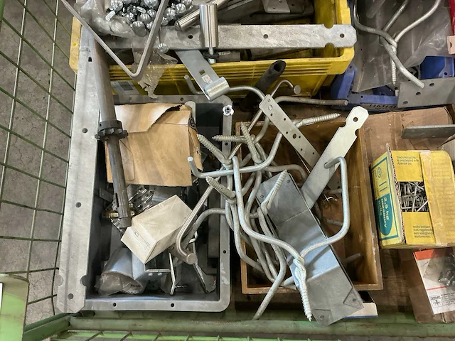 Diverse bevestigingsmaterialen - afbeelding 5 van  6