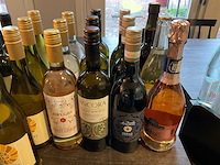 Diverse bier en wijnen - afbeelding 2 van  10