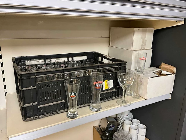 Diverse bierglazen (70x) - afbeelding 1 van  4