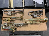 Diverse blaasinstrumenten (5x) - afbeelding 3 van  3