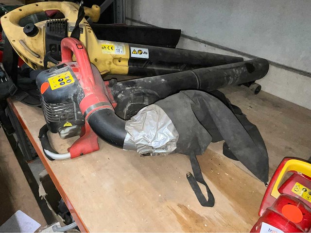 Diverse bladblazers (5x) - afbeelding 2 van  6