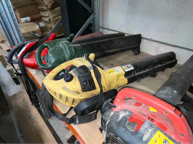 Diverse bladblazers (5x) - afbeelding 6 van  6