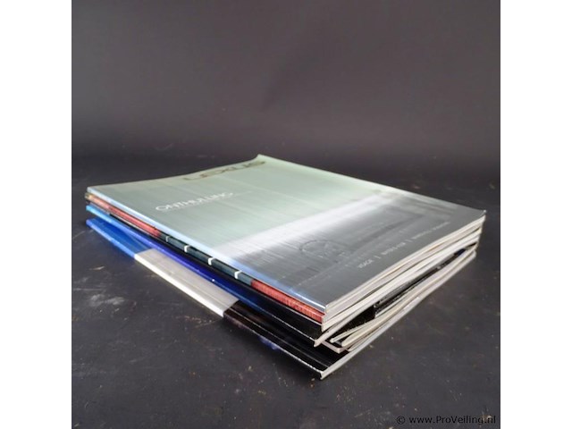 Diverse bladen lexus - afbeelding 5 van  5