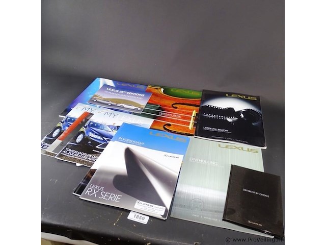 Diverse bladen lexus - afbeelding 1 van  5