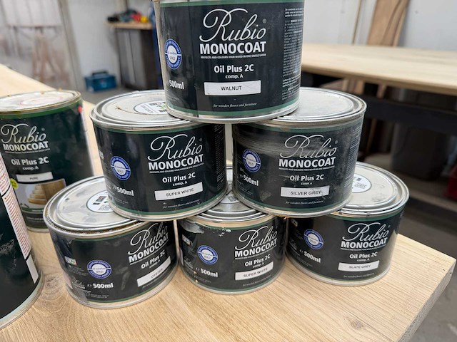 Diverse blikken rubio monocoat - afbeelding 3 van  5