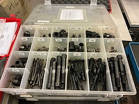 Diverse blindklinkmoeren - afbeelding 3 van  9