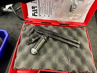 Diverse blindklinkmoeren - afbeelding 6 van  9