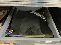 Diverse bloemisterijbenodigdheden - afbeelding 8 van  26