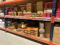 Diverse bloempotten en vazen - afbeelding 3 van  10