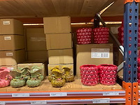 Diverse bloempotten en vazen - afbeelding 6 van  10