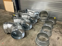 Diverse bochten en toebehoren (12x)