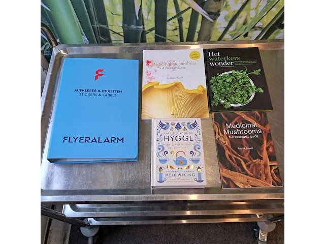 Diverse boeken & mappen - afbeelding 2 van  4
