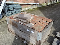 Diverse boerenplavuizen met diverse natuursteen schouw onderdelen - afbeelding 4 van  11