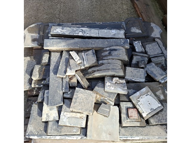 Diverse boerenplavuizen met diverse natuursteen schouw onderdelen - afbeelding 9 van  11