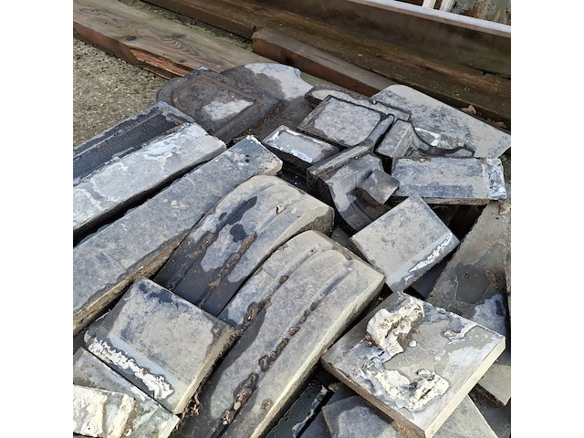 Diverse boerenplavuizen met diverse natuursteen schouw onderdelen - afbeelding 11 van  11