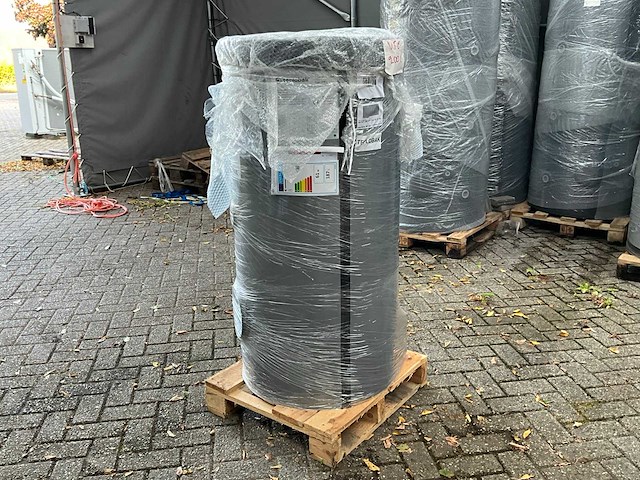 Diverse boiler / buffervaten (20x) - afbeelding 12 van  16