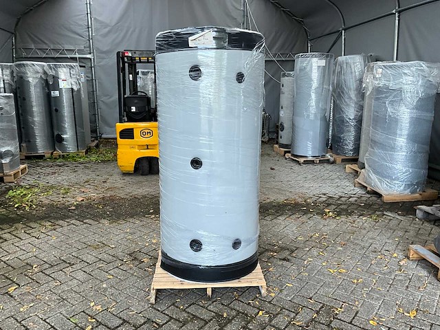 Diverse boiler / buffervaten (20x) - afbeelding 13 van  16