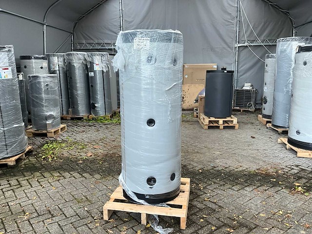 Diverse boiler / buffervaten (20x) - afbeelding 15 van  16