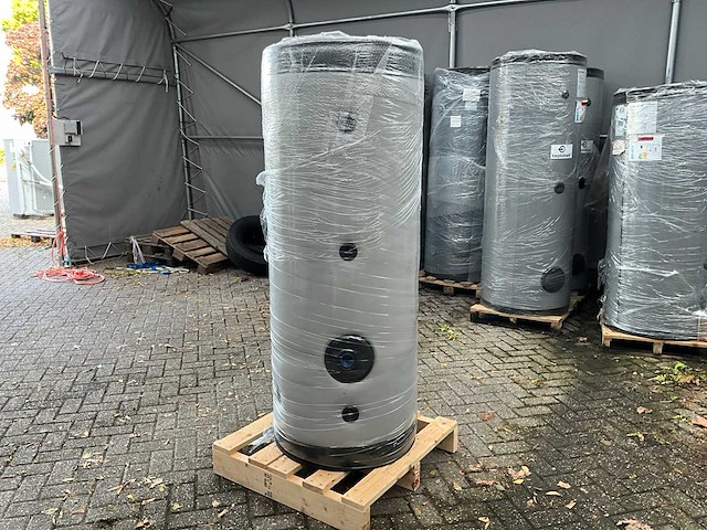 Diverse boiler / buffervaten (20x) - afbeelding 16 van  16