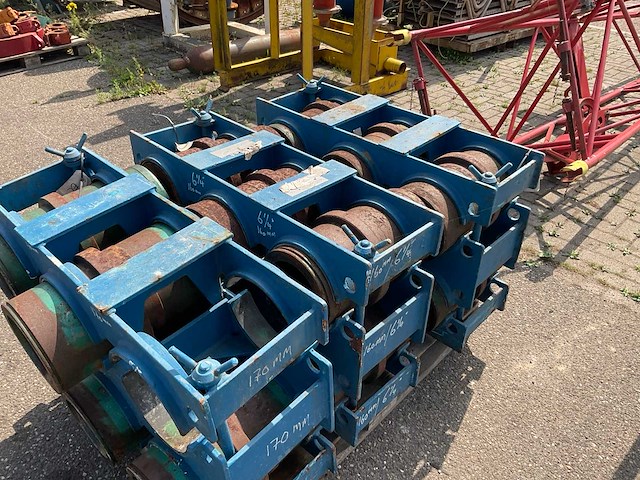 Diverse boorgeleiders "mud pump liners" - afbeelding 4 van  5