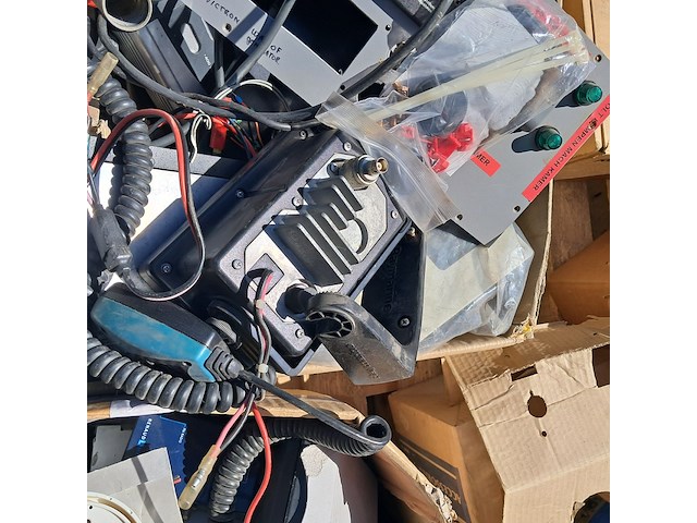 Diverse boot communicatie benodigdheden - afbeelding 4 van  21