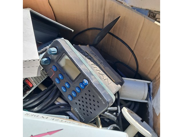 Diverse boot communicatie benodigdheden - afbeelding 7 van  21