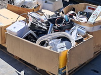 Diverse boot communicatie benodigdheden - afbeelding 21 van  21