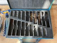 Diverse boren en gereedschappen - afbeelding 2 van  3