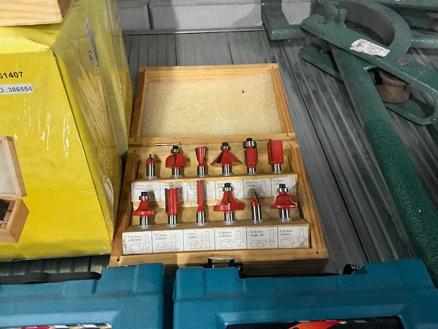 Diverse borensets (7x) - afbeelding 4 van  7