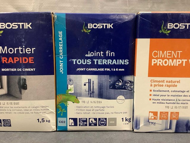 Diverse bostik cement (80x) - afbeelding 1 van  1
