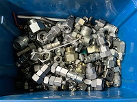 Diverse bouten en koppelingen - afbeelding 2 van  5