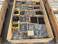 Diverse bouten, moeren & ringen - afbeelding 3 van  8