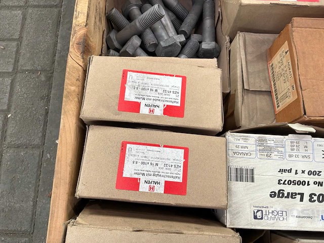 Diverse bouten, moeren & ringen - afbeelding 3 van  13