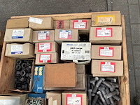 Diverse bouten, moeren & ringen - afbeelding 5 van  13