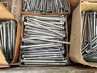 Diverse bouw- en bevestigingsmaterialen - afbeelding 6 van  9