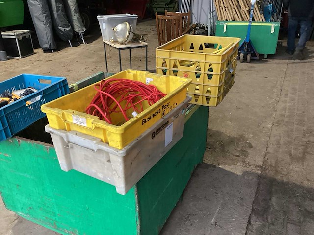 Diverse bouw gereedschap - afbeelding 2 van  4