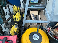 Diverse bouw/ werkplaats materialen - afbeelding 4 van  8