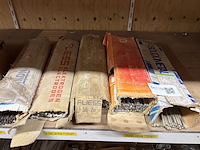 Diverse bouwbenodigdheden - afbeelding 1 van  3