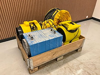 Diverse bouwmachines - afbeelding 1 van  6