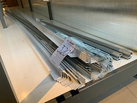 Diverse bouwmateriaal - afbeelding 1 van  2