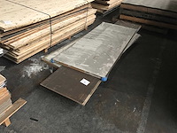 Diverse bouwmaterialen deuren (3x) - afbeelding 1 van  2