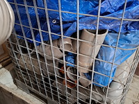 Diverse bouwmaterialen en 2x kist - afbeelding 3 van  9