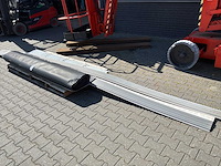Diverse bouwmaterialen - afbeelding 1 van  8