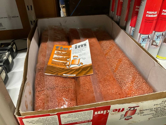 Diverse bouwmaterialen - afbeelding 2 van  6