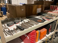 Diverse bouwmaterialen - afbeelding 1 van  6