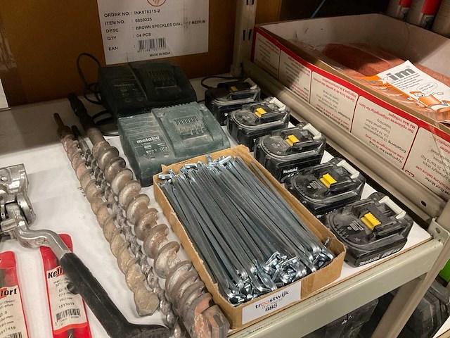 Diverse bouwmaterialen - afbeelding 2 van  6