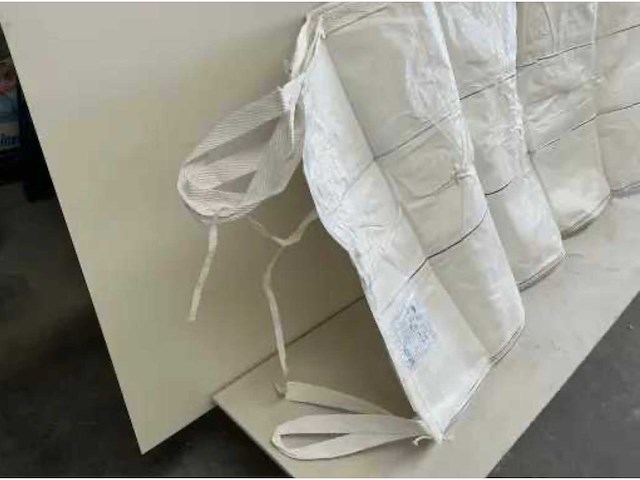 Diverse bouwmaterialen - afbeelding 3 van  4