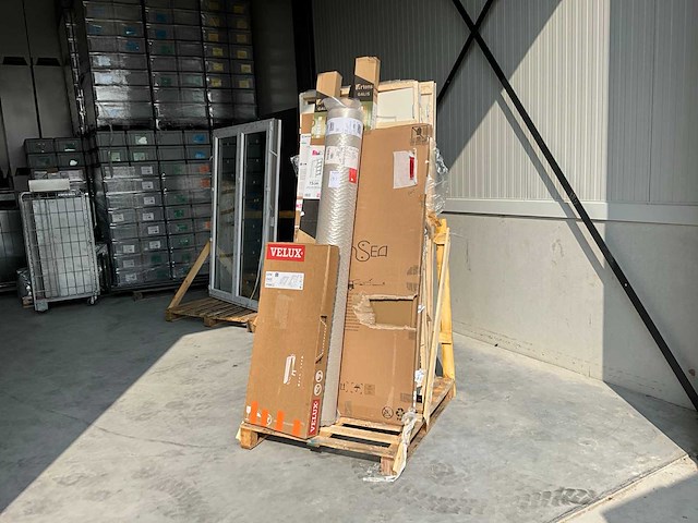 Diverse bouwmaterialen - afbeelding 1 van  7