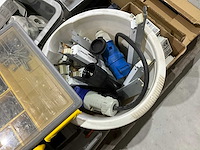 Diverse bouwmaterialen - afbeelding 4 van  5