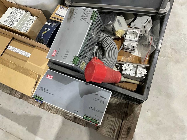 Diverse bouwmaterialen - afbeelding 5 van  5